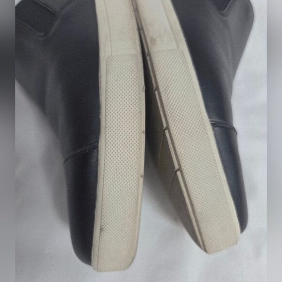 Vince Paeyre Black Leather Contrast Sole Pointed Toe Sneakers 7 - Picture 12 of 13